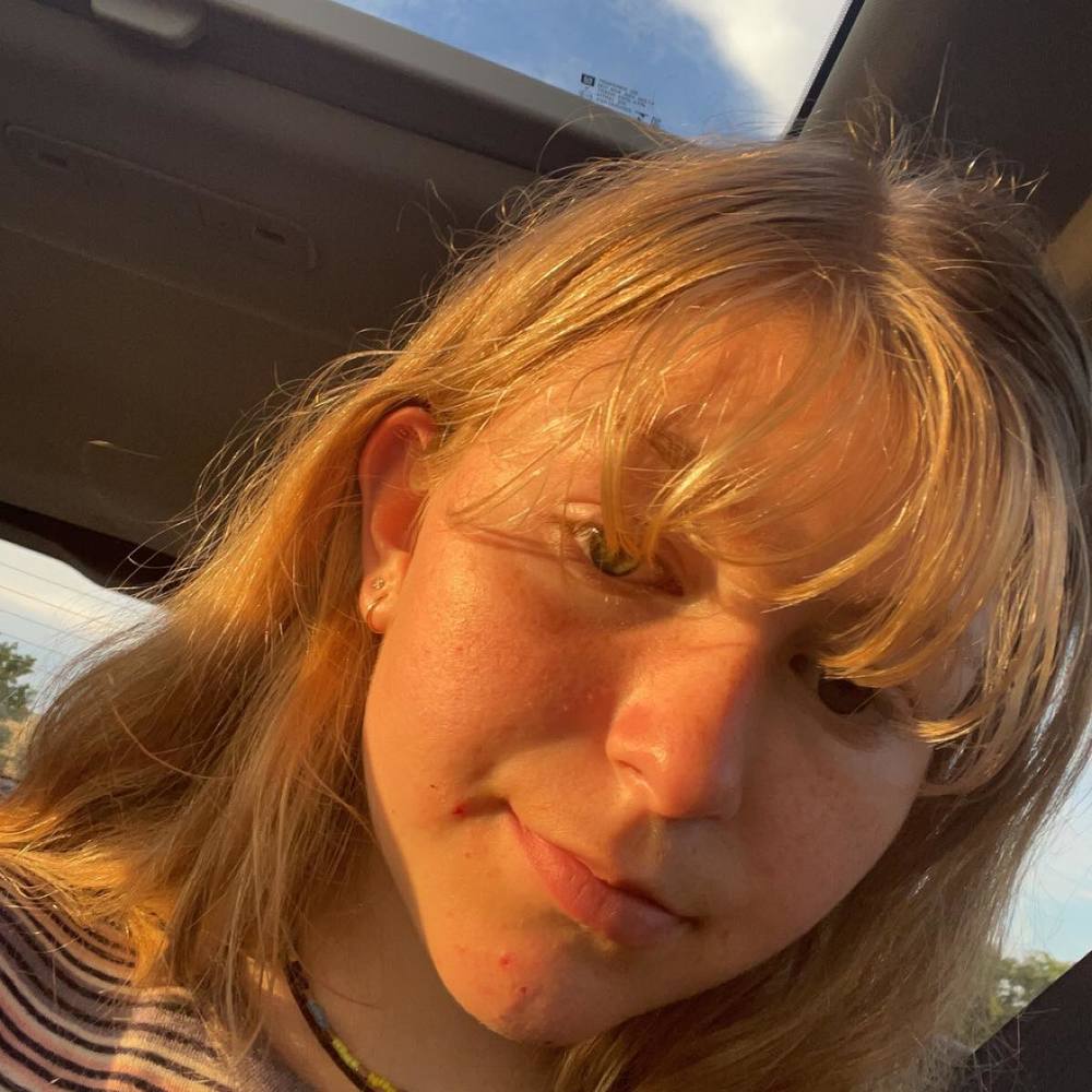 Meet your Posher, Brooke